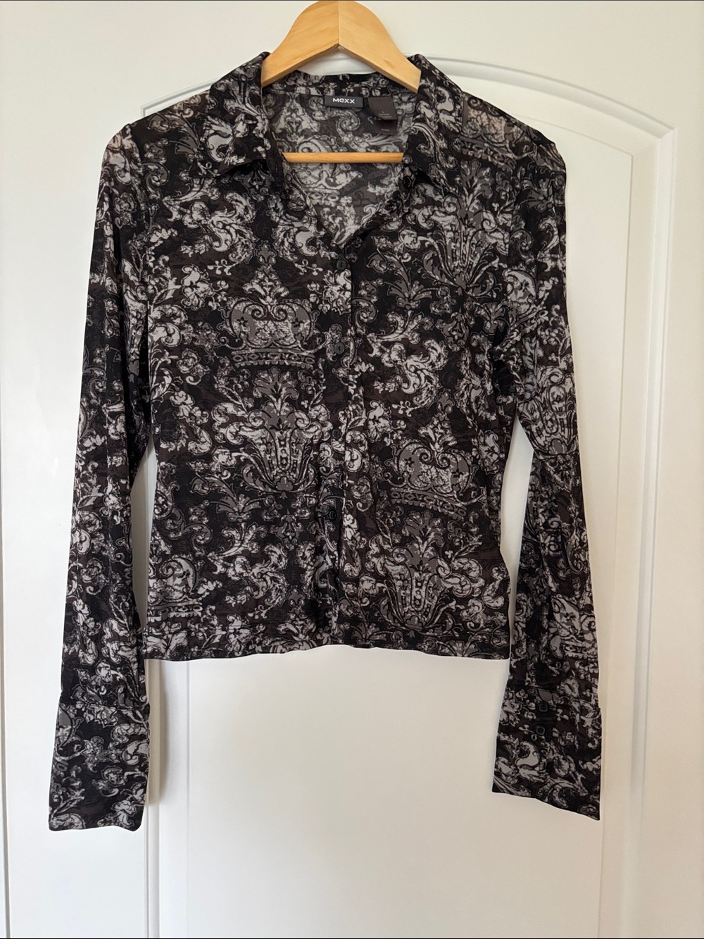 Mexx Black Gray Baroque Print Sheer Mesh Shirt Women’s L 100% Nylon EUC
